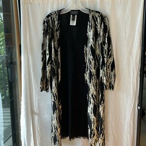Frank Lyman - size 8 - Two-way black and gold cover up